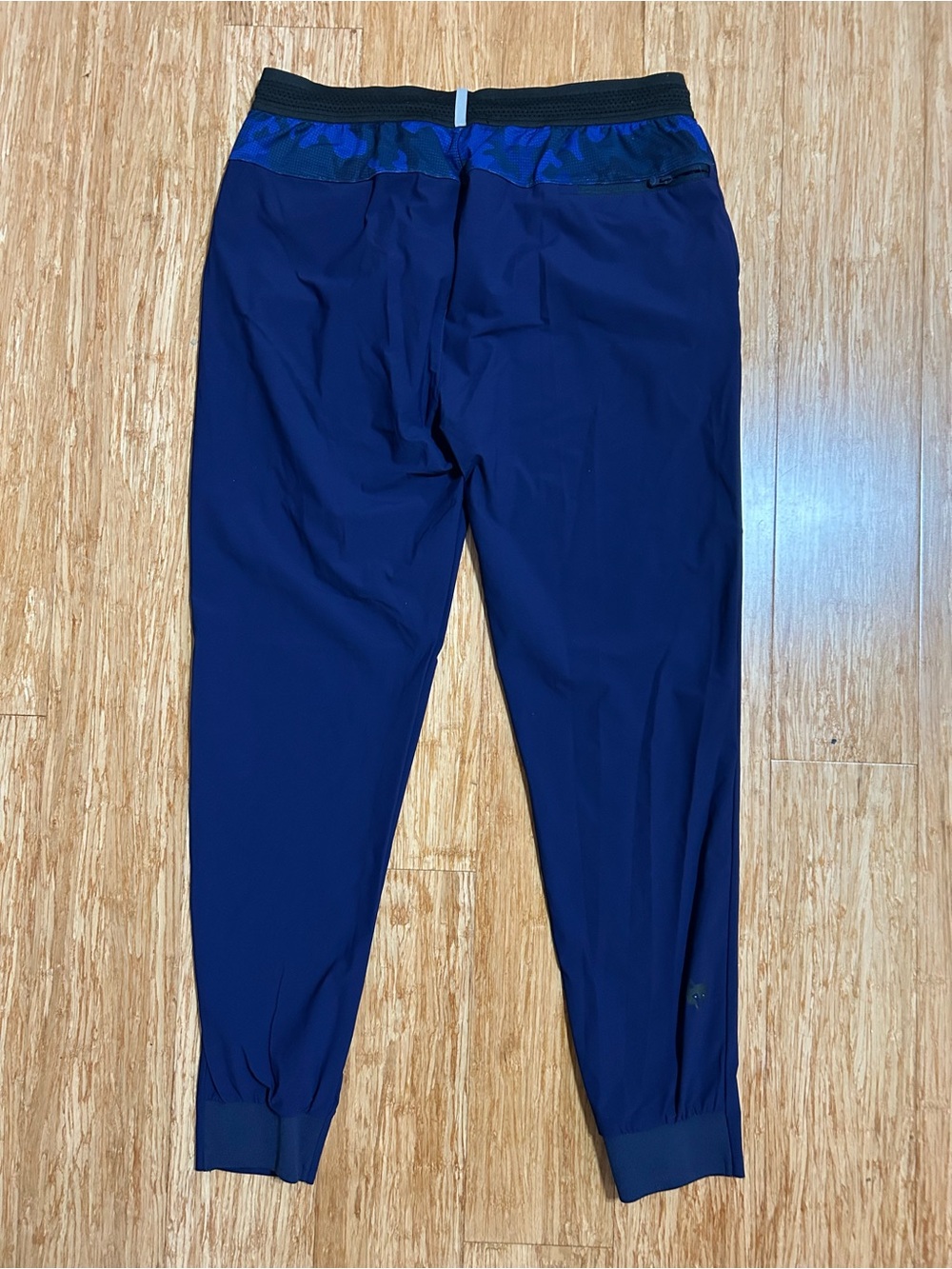 Greyson Coywolf Joggers Maltese Blue (Men’s Medium) - Picture 2 of 5